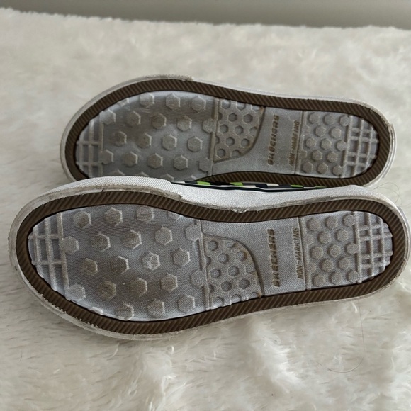 Skechers Kids 13 Sneakers - Black and Green Checkered/Minecraft look alike - Picture 5 of 5